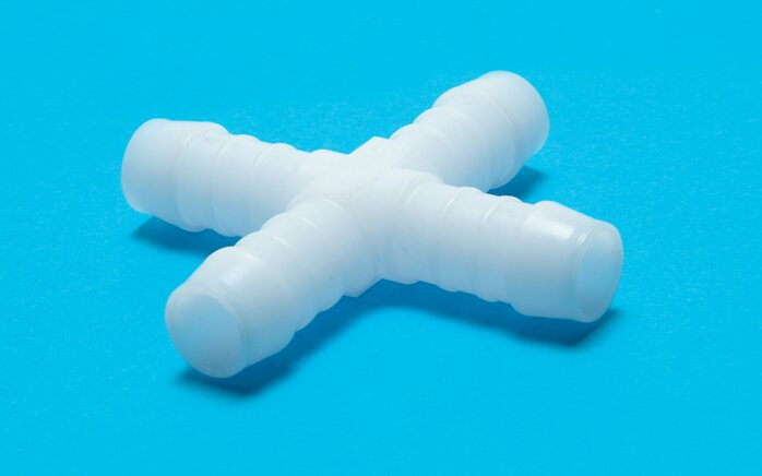 Raccord de tuyau croisé 6 (1/4")mm, POM